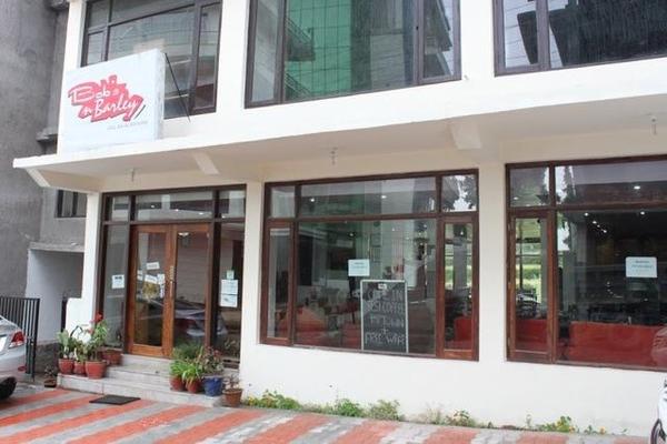 Hotel Bobsn Barley Mcleodganj