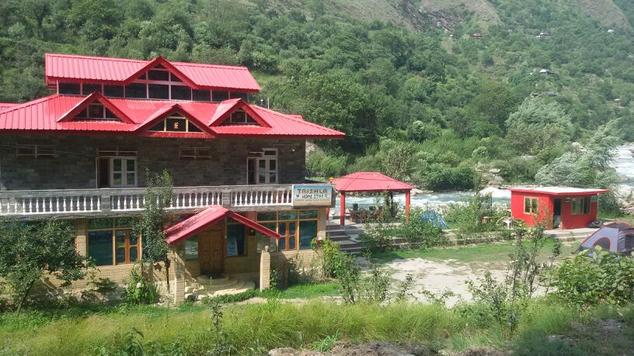 Trishla River Side Resort Kullu
