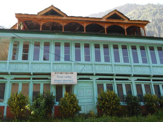 Hotel Trout Valley Kullu