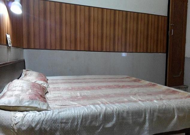 Gautam Hotel Hamirpur