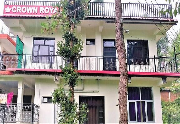 Crown Royal Homestay Dalhousie