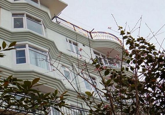 Aamantran Stays Resort Shimla